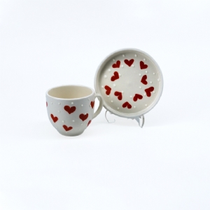 Kalp Desenli Seramik Fincan